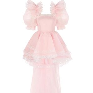 BNWT. XS Selkie Baby Soft Duchess Sugarfrill
